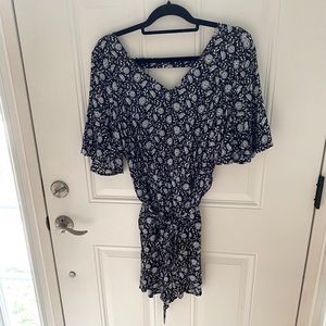 Loft blue floral print jumper size medium